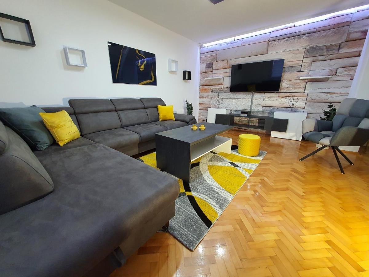 Apartment Pallaton Nekcse Kültér fotó