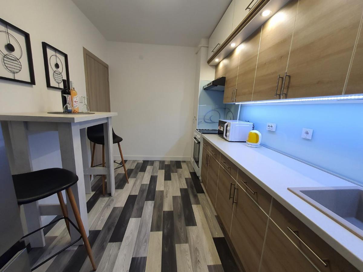 Apartment Pallaton Nekcse Kültér fotó
